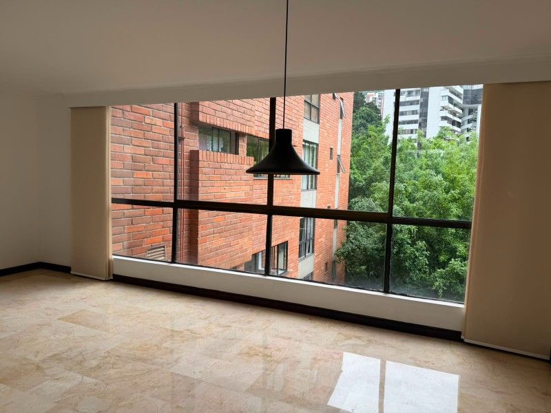 APARTAMENTO EN VENTA UBICADO EN EL POBLADO SECTOR LOS BALSOS