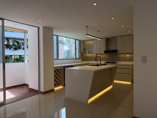 APARTAMENTO EN VENTA UBICADO EN MEDELLÍN SECTOR POBLADO